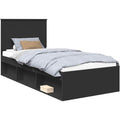 Das Bettgestell misst 90 x 200 cm in Schwarz
