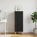 Das Sideboard nimmt mit 33 x 34.5 x 90 cm Gestalt an
